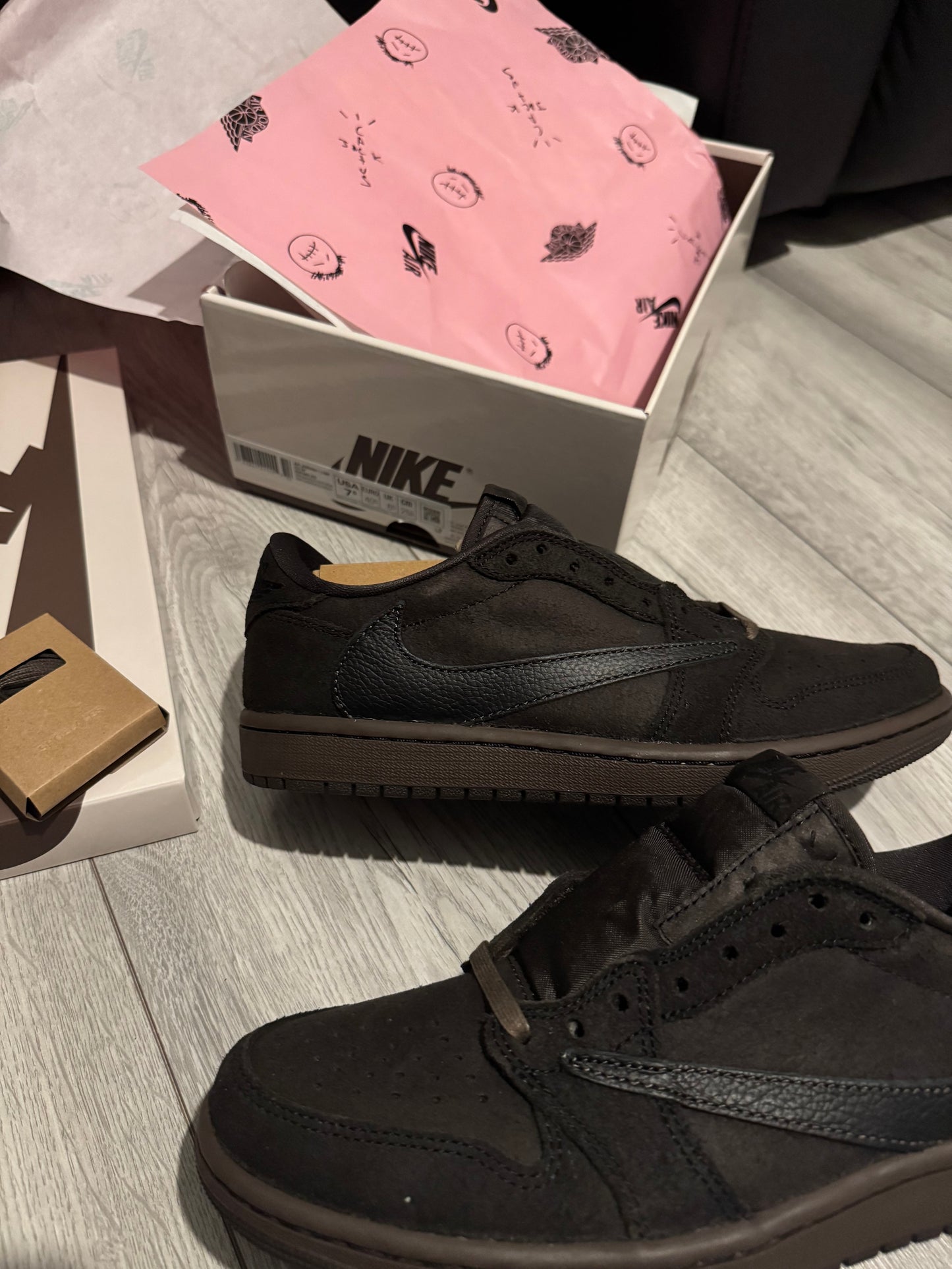Travis Scott x Air Jordan 1 Low OG SP Velvet Brown 2024