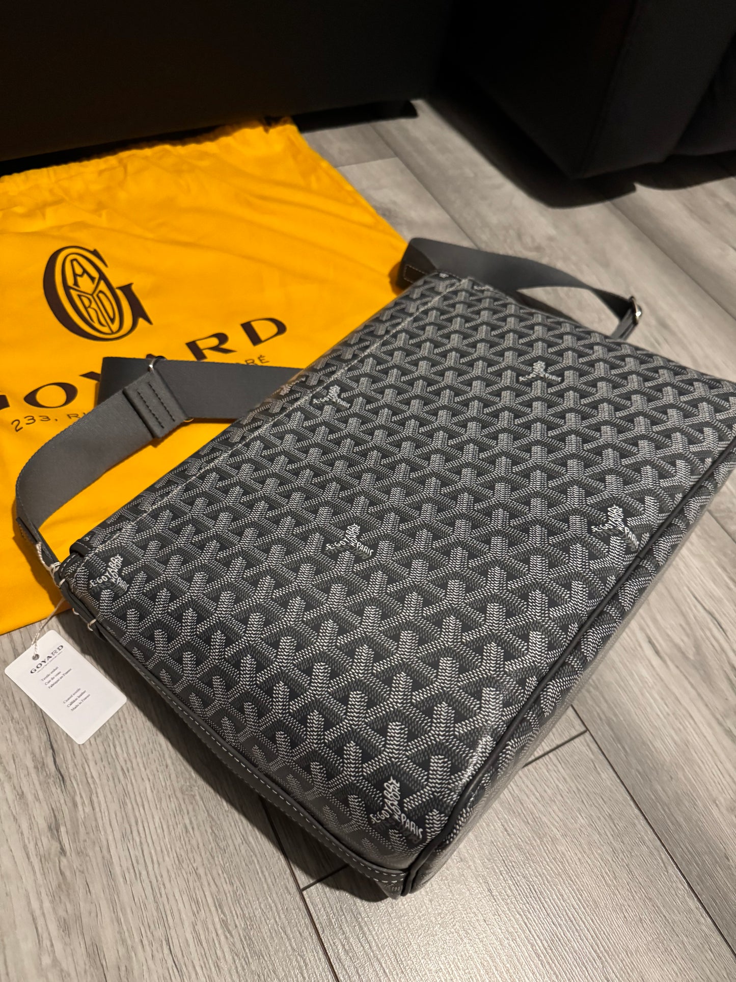 Goyard Capetien MM Messenger Bag - Grey