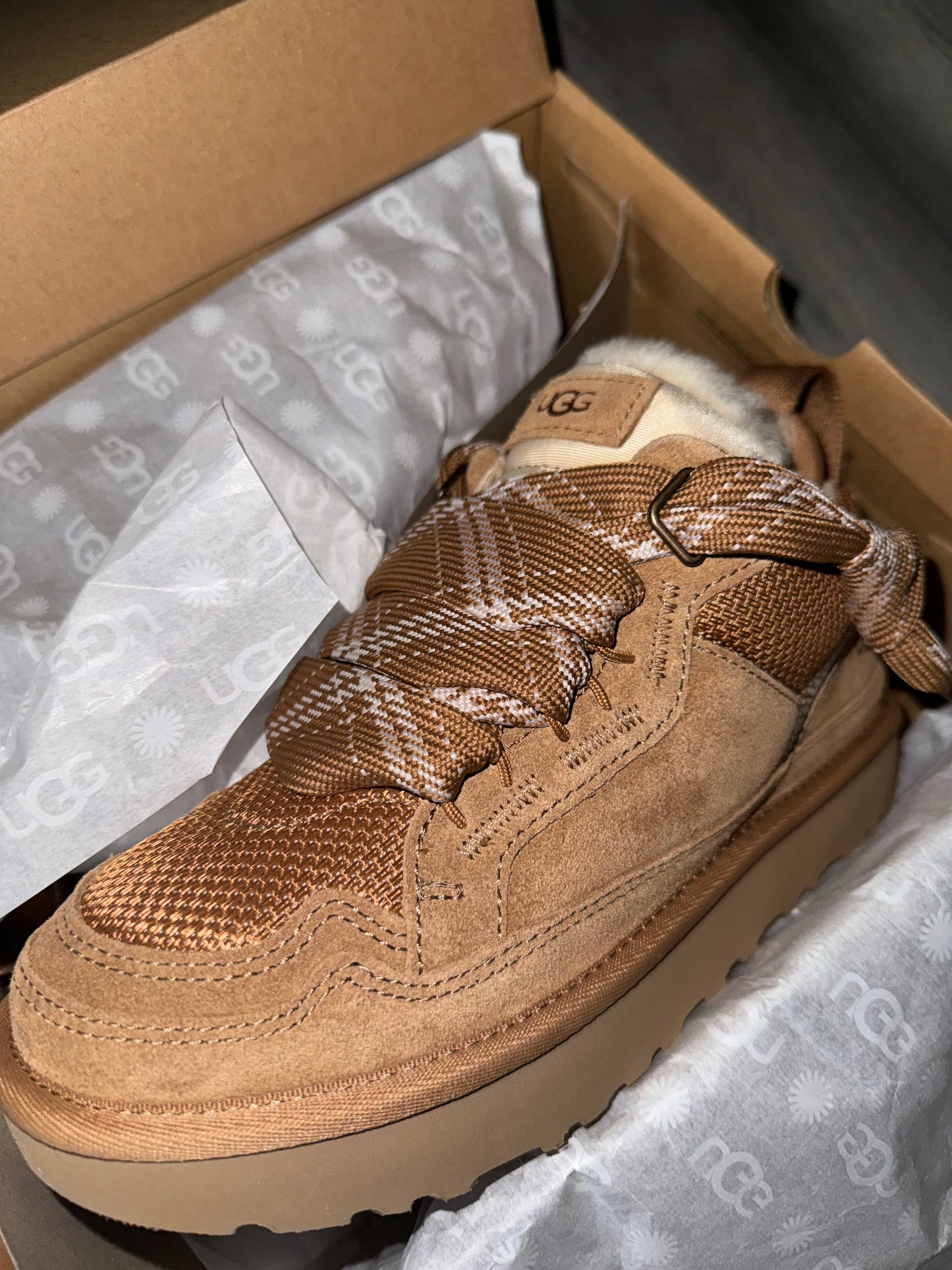 UGG Lowmel Trainers - Chestnut (Womens) Brown