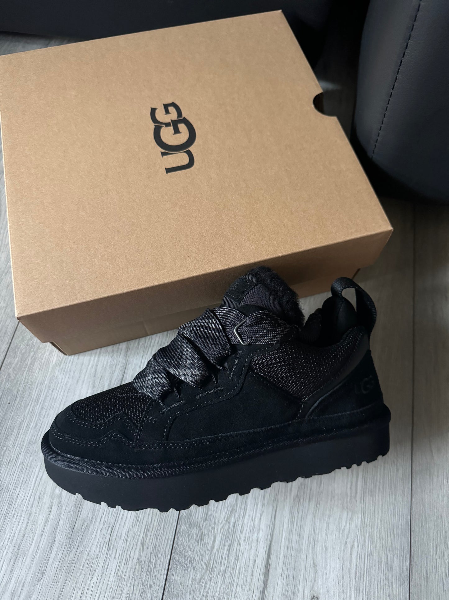UGG Lowmel Trainers - Black (Womens)