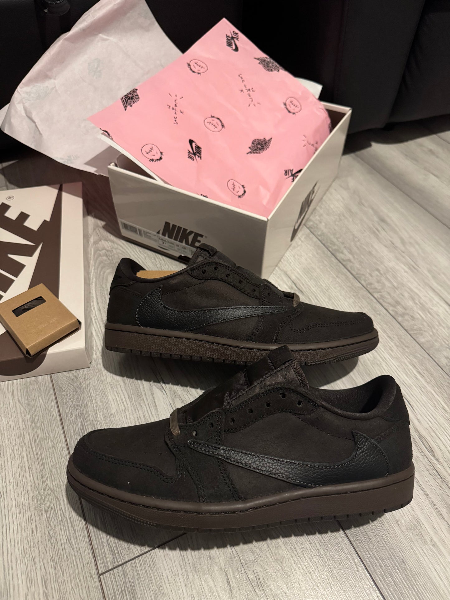 Travis Scott x Air Jordan 1 Low OG SP Velvet Brown 2024