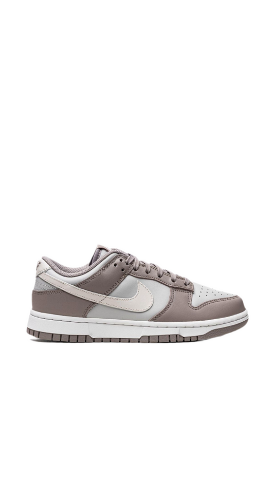 Nike Dunk Low Moon Fossil/Bone Tan