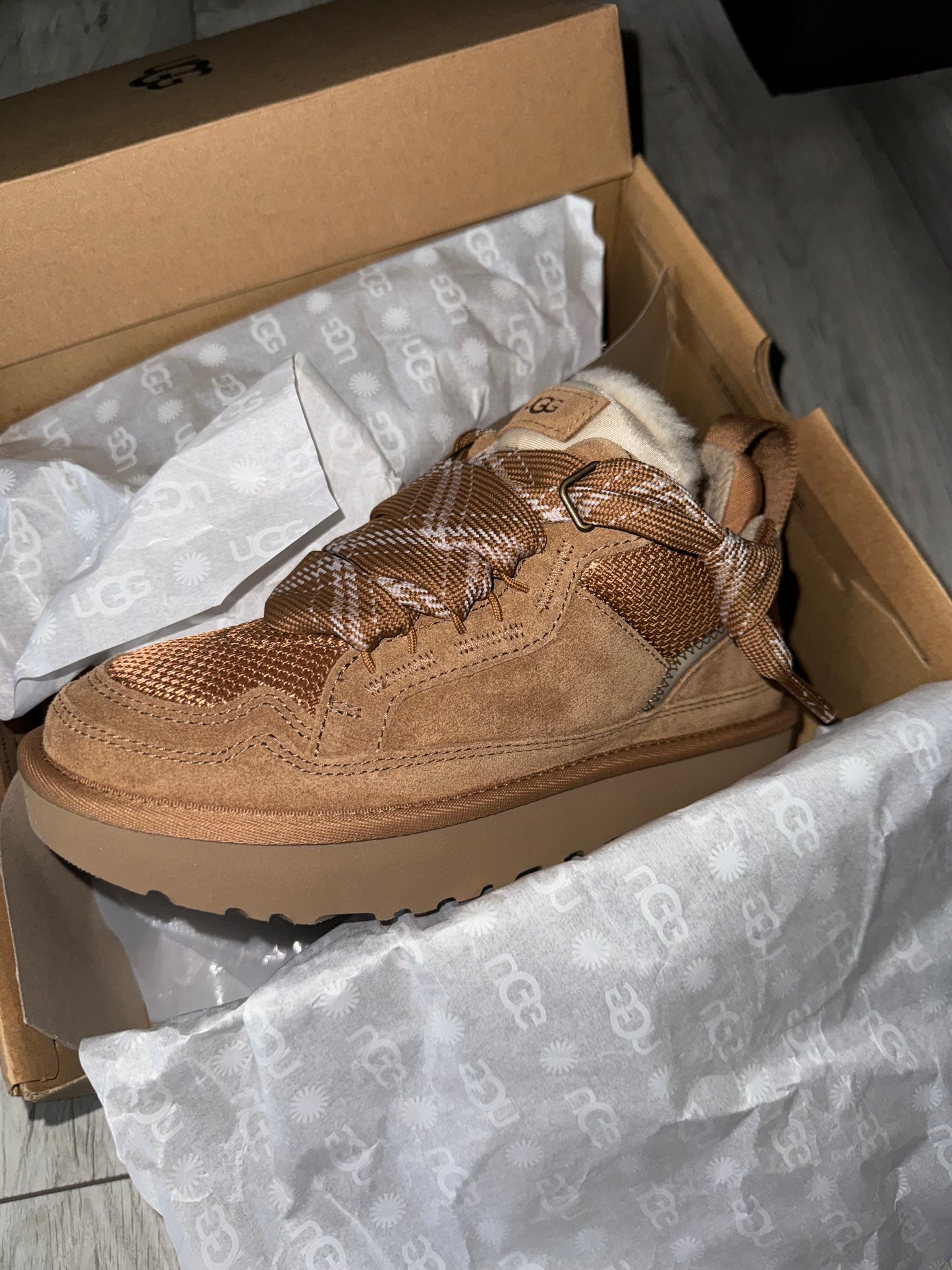 UGG Lowmel Trainers - Chestnut (Womens) Brown