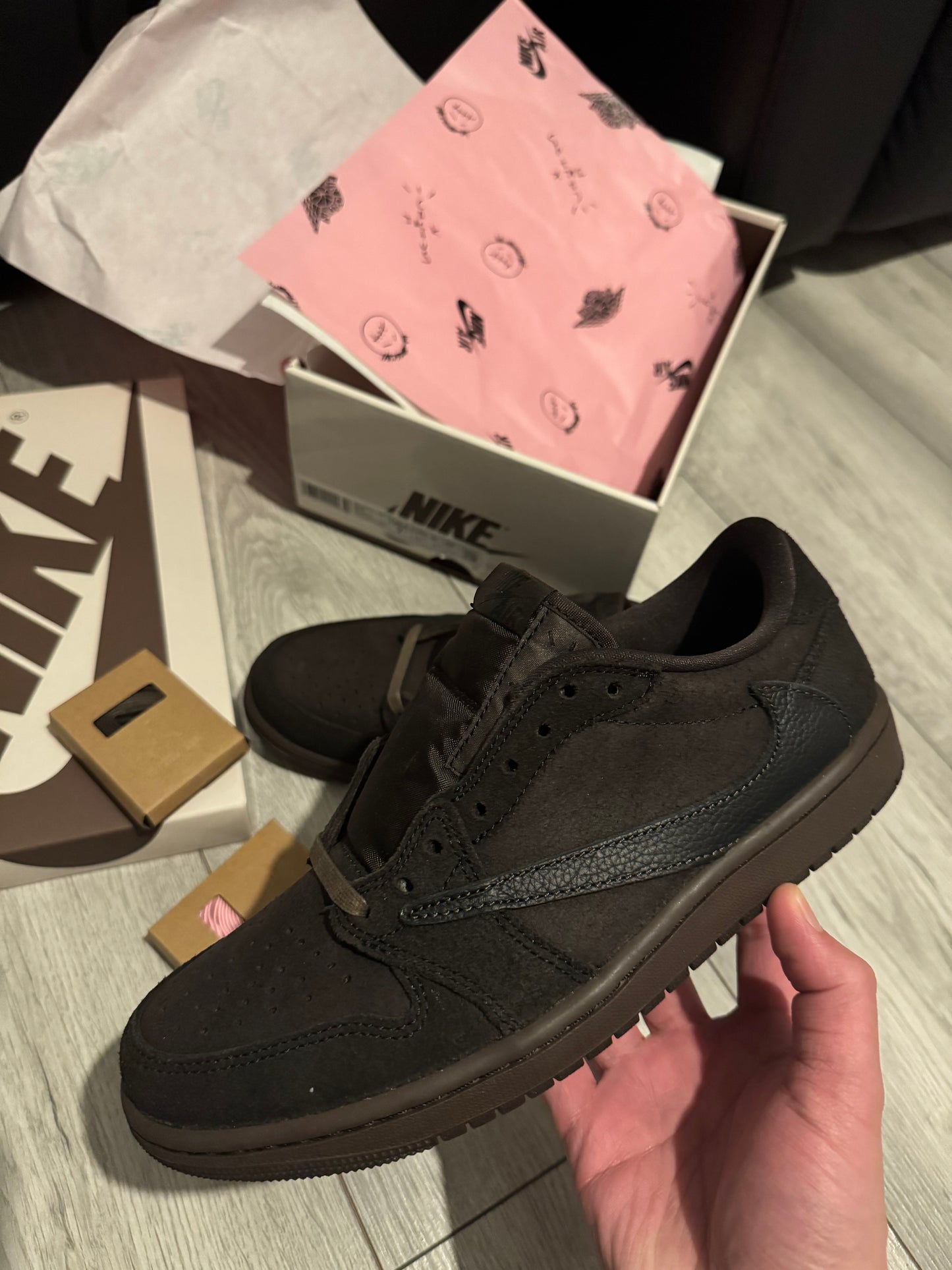 Travis Scott x Air Jordan 1 Low OG SP Velvet Brown 2024