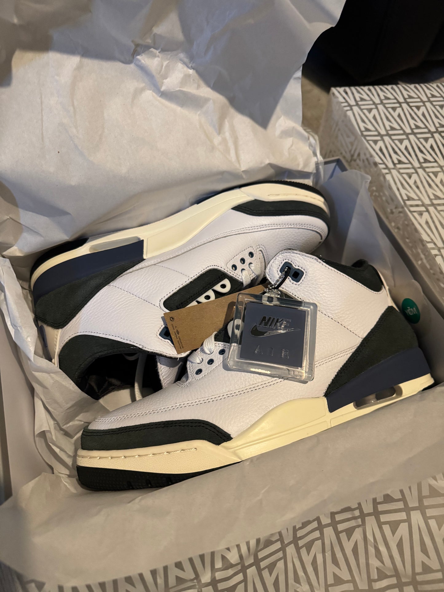 Air Jordan 3 Retro OG SP x A Ma Maniére 'For The Love'